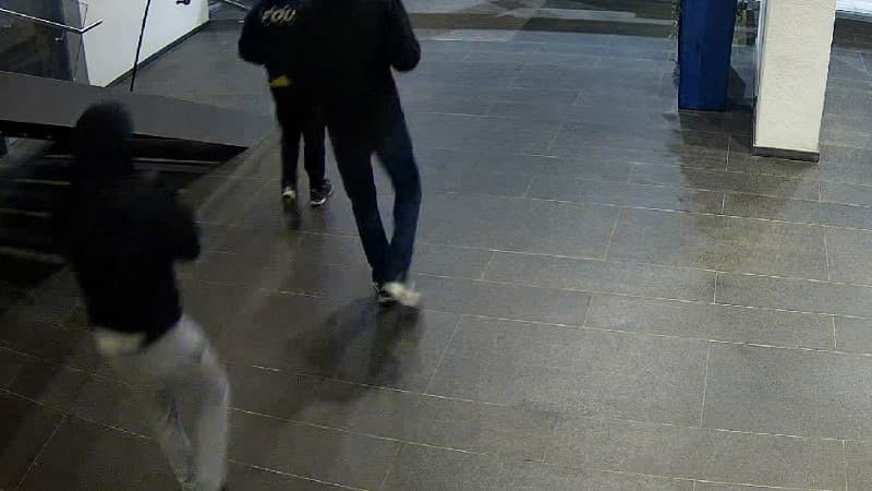 Foto bij: Update: Politie zoekt verdachten van woningoverval na ontvoering 20-jarige vrouw